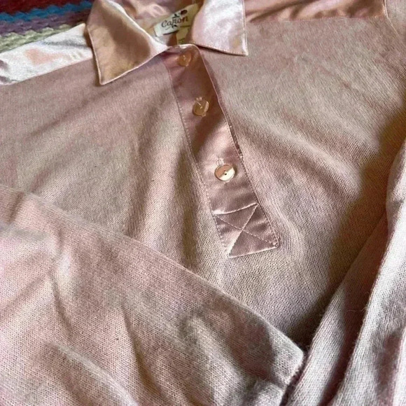 Women’s Vintage Caron  Silk and Knit Top - Picture 2 of 4